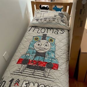 Hello, I’m selling a junior bed perfect for your kids to sleep in!